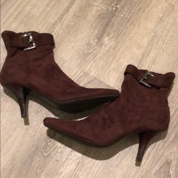 BCBGirls Shoes - BCBGirls chocolate brown suede booties size 7